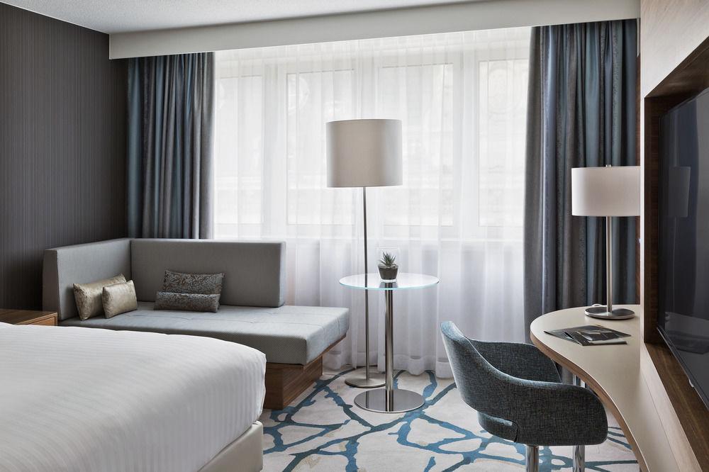 Marriott Hotel 5*